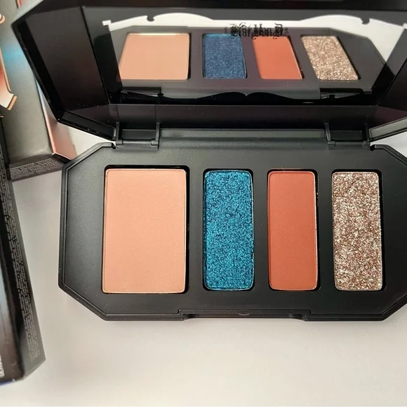 KAT VON D MAKE-UP BUNDLE